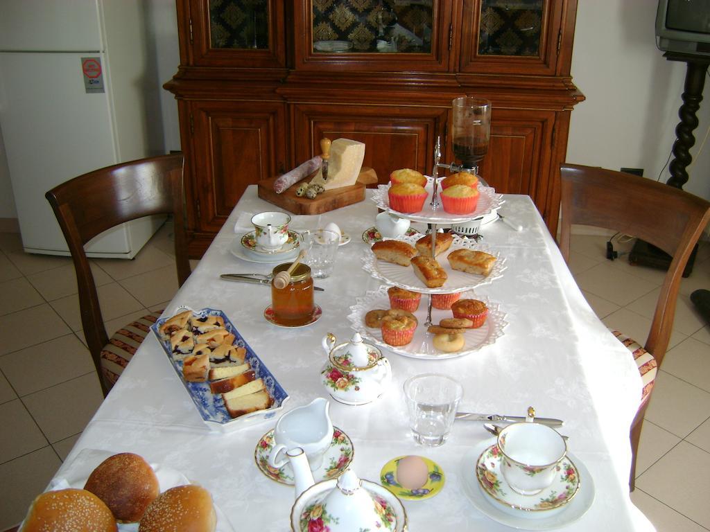 B&B Lattemiele Фонтанеллато Экстерьер фото